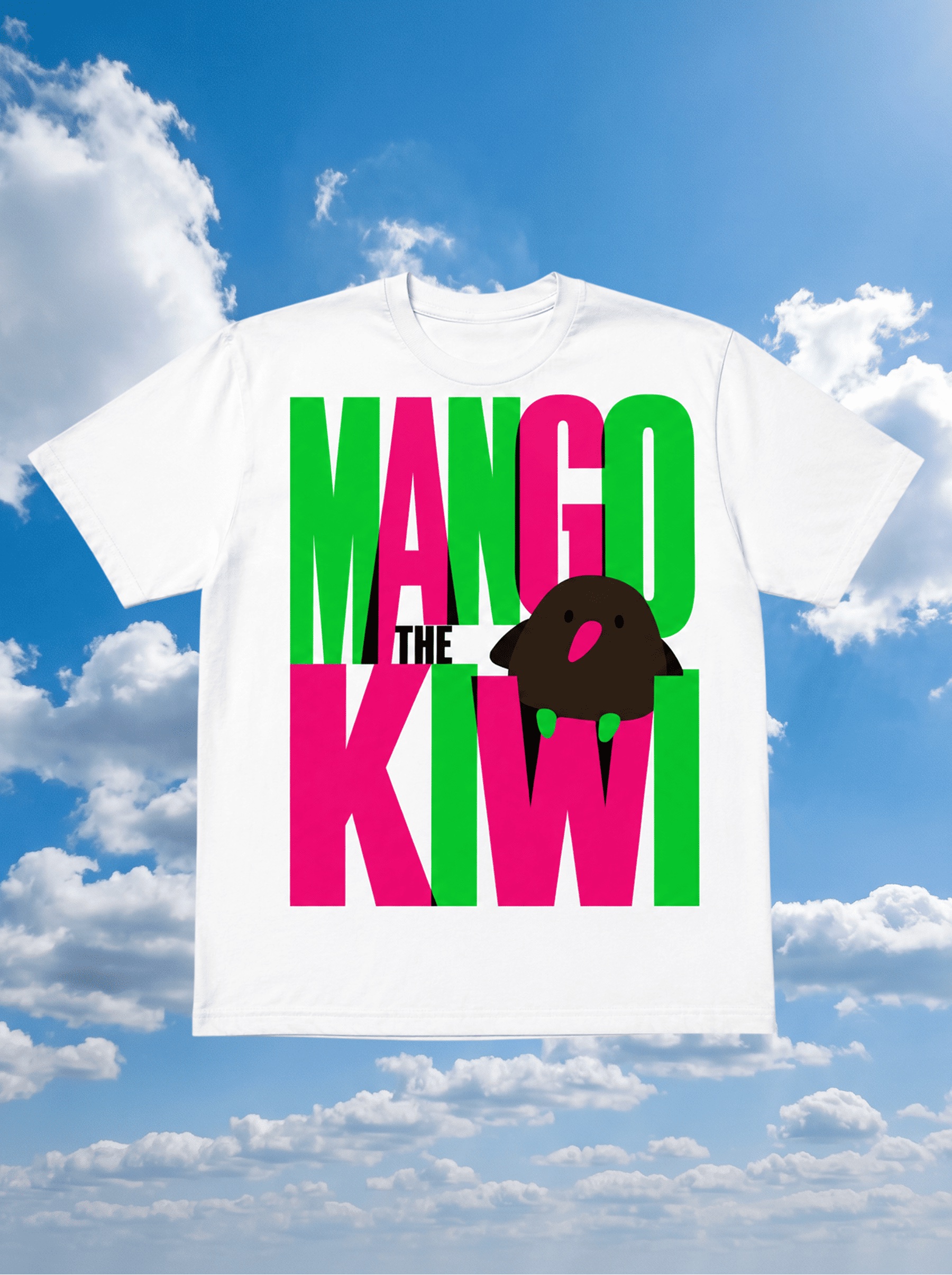 파란 하늘을 배경으로 한 Mango the Kiwi 티셔츠